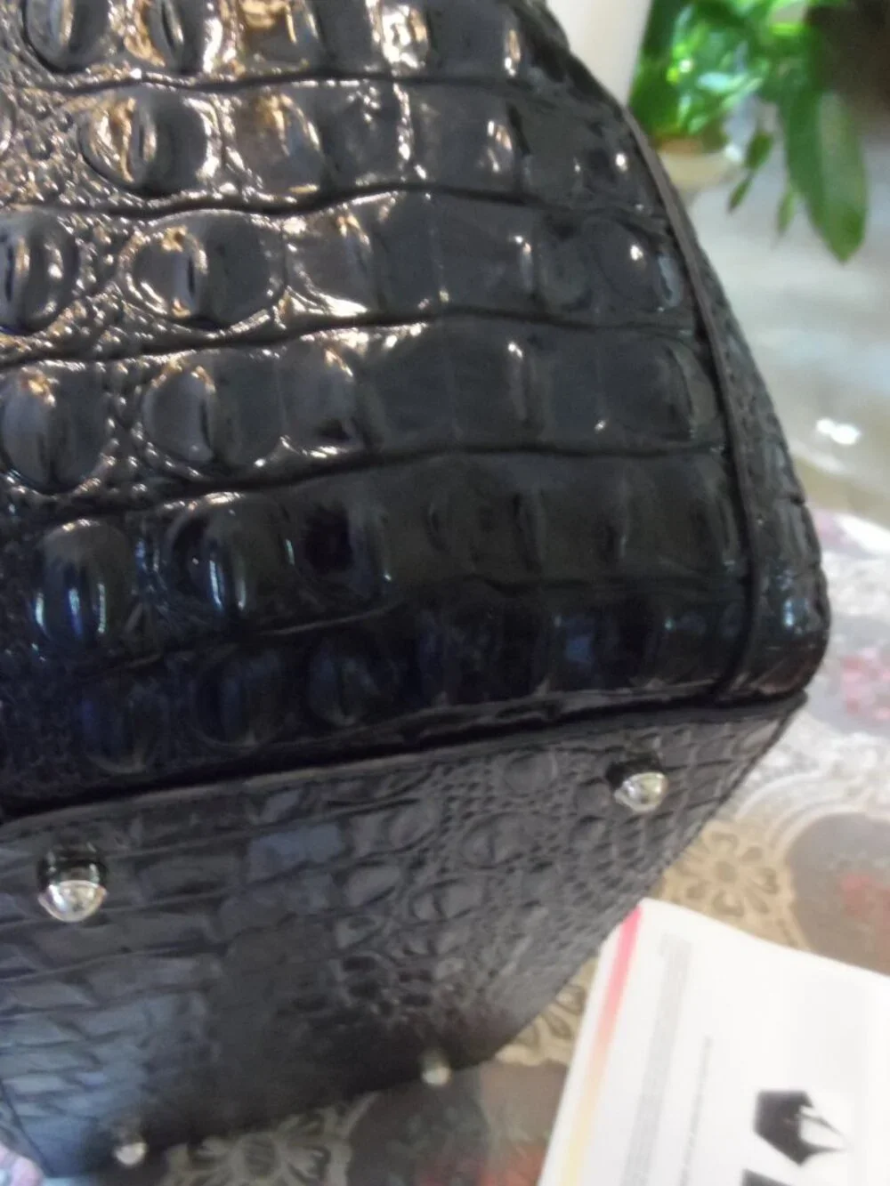 New Brahmin Black Patent Croc Embossed Iona Large Tote Bag - Picture 12 of 16